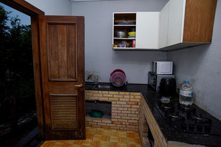 Cozinha de casa para alugar com 2 quartos, 68m² em Cecília, Viamão
