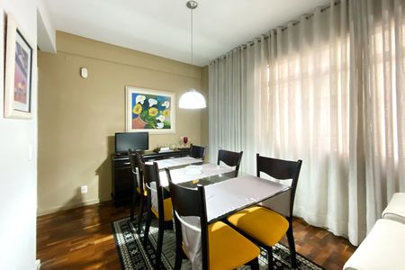 Apartamento à venda com 123m², 3 quartos e 1 vaga Apartamento à venda com 123m², 3 quartos e 1 vagaSala de jantar