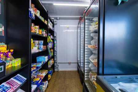 Apartamento para alugar com 62m², 2 quartos e 1 vaga Apartamento para alugar com 62m², 2 quartos e 1 vagaÁrea comum - Mini Mercado