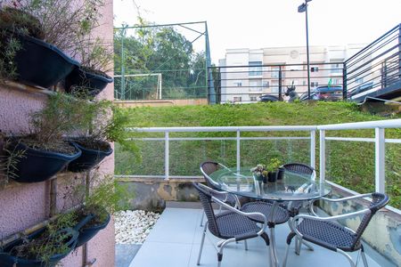 Varanda da Sala de apartamento para alugar com 2 quartos, 62m² em Bairro Nakamura Park, Cotia