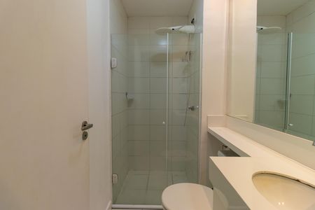 Banheiro de apartamento para alugar com 2 quartos, 62m² em Bairro Nakamura Park, Cotia