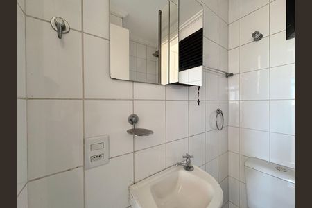 Lavabo de apartamento para alugar com 3 quartos, 103m² em Vila Albertina, São Paulo