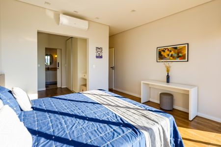 Casa de condomínio para alugar com 509m², 4 quartos e 6 vagas Casa de condomínio para alugar com 509m², 4 quartos e 6 vagasSuite Master