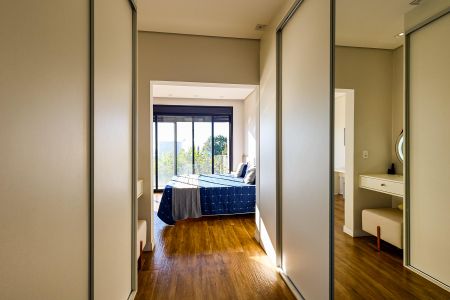 Casa de condomínio para alugar com 509m², 4 quartos e 6 vagas Casa de condomínio para alugar com 509m², 4 quartos e 6 vagasCloset Suite Master