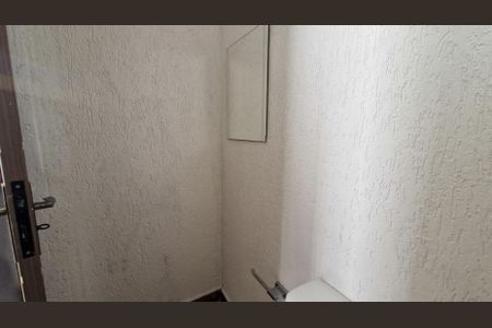 Casa de condomínio para alugar com 138m², 3 quartos e 2 vagasBanheiro
