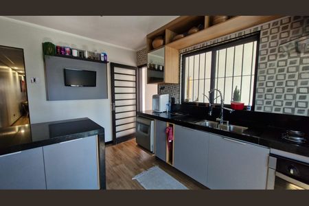 Casa de condomínio para alugar com 138m², 3 quartos e 2 vagasCozinha