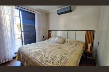 Casa de condomínio para alugar com 138m², 3 quartos e 2 vagasQuarto