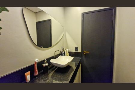 Casa de condomínio para alugar com 138m², 3 quartos e 2 vagasBanheiro
