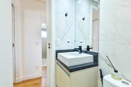 Banheiro social de apartamento para alugar com 3 quartos, 96m² em Vila Mariana, São Paulo