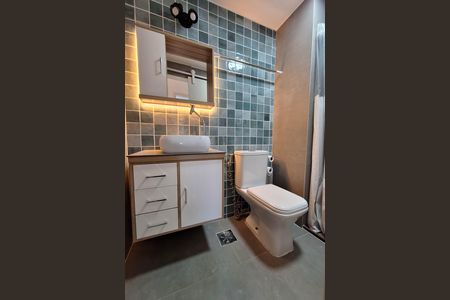 Apartamento à venda com 63m², 2 quartos e 1 vaga Apartamento à venda com 63m², 2 quartos e 1 vagaBanheiro
