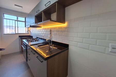 Apartamento à venda com 63m², 2 quartos e 1 vaga Apartamento à venda com 63m², 2 quartos e 1 vagaCozinha