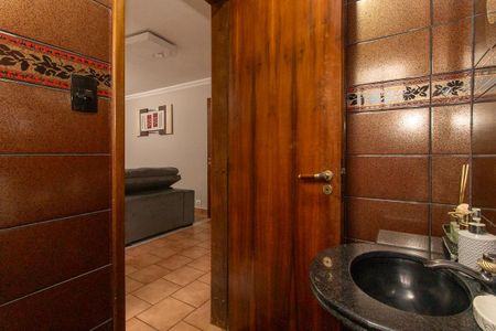 Casa à venda com 360m², 3 quartos e 5 vagasLavabo