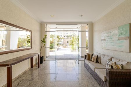 Apartamento à venda com 72m², 3 quartos e 2 vagas Apartamento à venda com 72m², 3 quartos e 2 vagasHall de Entrada