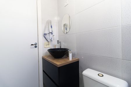 Apartamento à venda com 72m², 3 quartos e 2 vagas Apartamento à venda com 72m², 3 quartos e 2 vagasBanheiro Social