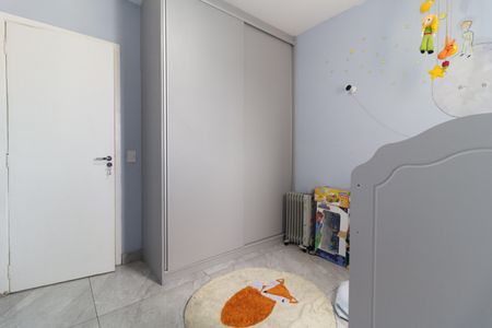 Apartamento à venda com 72m², 3 quartos e 2 vagas Apartamento à venda com 72m², 3 quartos e 2 vagasQuarto 3