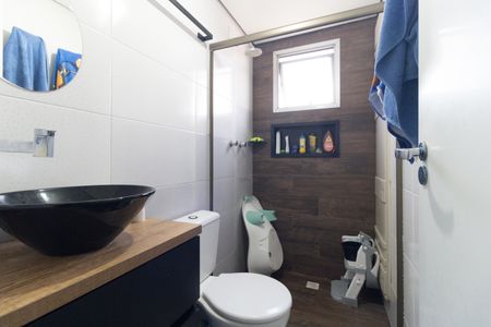 Apartamento à venda com 72m², 3 quartos e 2 vagas Apartamento à venda com 72m², 3 quartos e 2 vagasBanheiro Social