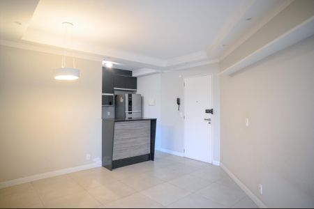 Sala de apartamento à venda com 3 quartos, 58m² em São João Climaco, São Paulo