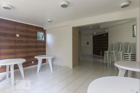 Apartamento à venda com 58m², 3 quartos e 1 vagaÁrea comum
