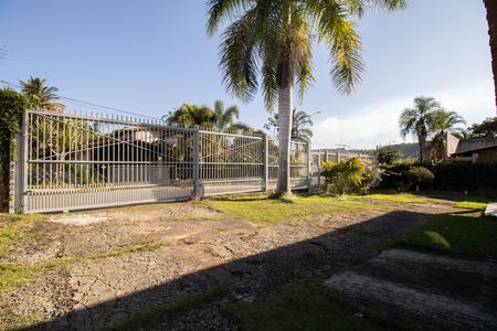 Casa de condomínio para alugar com 450m², 3 quartos e 4 vagas Casa de condomínio para alugar com 450m², 3 quartos e 4 vagasJardim