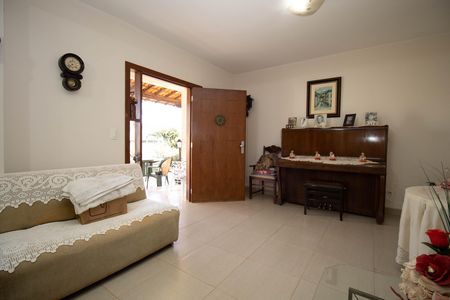 Sala 1 de casa de condomínio para alugar com 3 quartos, 450m² em Jardim Botânico, Brasília