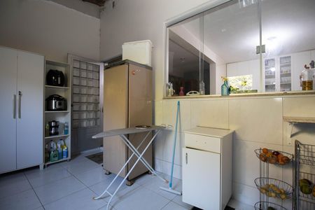 Casa de condomínio para alugar com 450m², 3 quartos e 4 vagas Casa de condomínio para alugar com 450m², 3 quartos e 4 vagasÁrea de Serviço