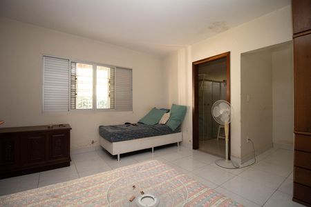 Casa de condomínio para alugar com 450m², 3 quartos e 4 vagas Casa de condomínio para alugar com 450m², 3 quartos e 4 vagasSuíte 3