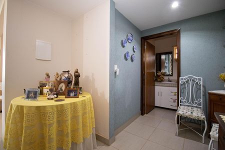 Casa de condomínio para alugar com 450m², 3 quartos e 4 vagas Casa de condomínio para alugar com 450m², 3 quartos e 4 vagasSala 2