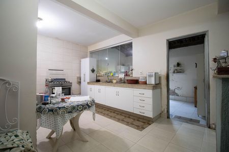 Casa de condomínio para alugar com 450m², 3 quartos e 4 vagas Casa de condomínio para alugar com 450m², 3 quartos e 4 vagasCozinha