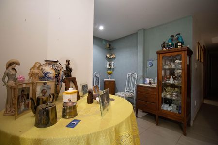 Casa de condomínio para alugar com 450m², 3 quartos e 4 vagas Casa de condomínio para alugar com 450m², 3 quartos e 4 vagasSala 2