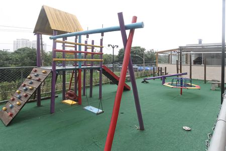Apartamento à venda com 40m², 2 quartos e 1 vaga Apartamento à venda com 40m², 2 quartos e 1 vagaÁrea comum - Playground