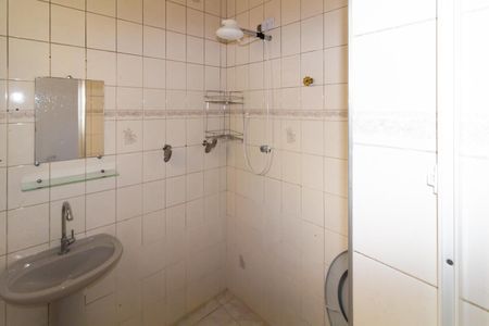 Casa para alugar com 100m², 3 quartos e 2 vagasBanheiro social 2