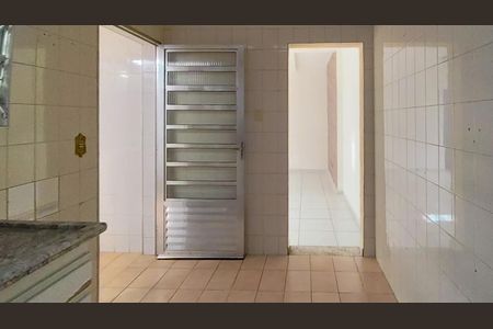 Casa para alugar com 100m², 3 quartos e 2 vagasCozinha