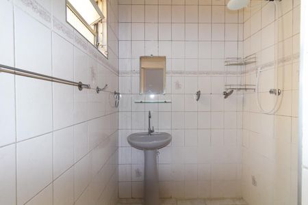 Casa para alugar com 100m², 3 quartos e 2 vagasBanheiro 2