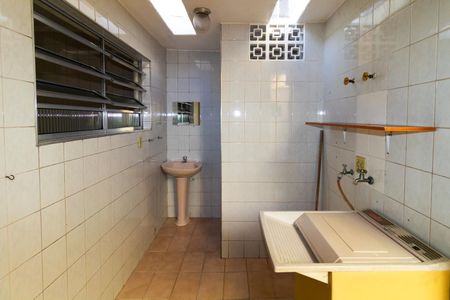 Casa para alugar com 100m², 3 quartos e 2 vagasÁrea de Serviço