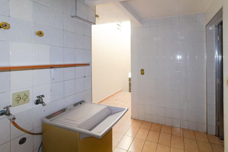 Casa para alugar com 100m², 3 quartos e 2 vagasÁrea de Serviço