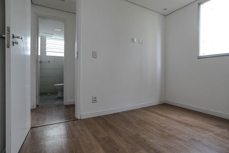 Quarto 1 de apartamento para alugar com 2 quartos, 45m² em Vila Mogilar, Mogi das Cruzes