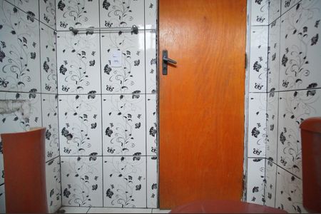 Apartamento para alugar com 50m², 2 quartos e sem vagaBanheiro