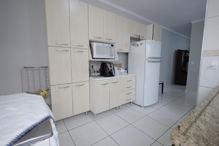 Casa à venda com 90m², 2 quartos e 2 vagasCozinha