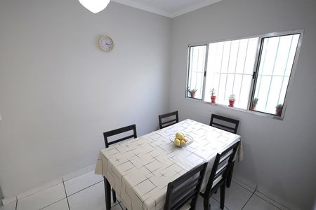 Sala de Jantar de casa à venda com 2 quartos, 90m² em Jardim Guarará, Santo André