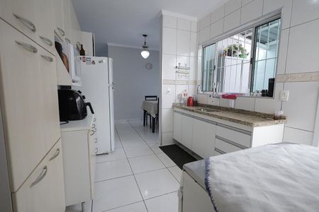 Casa à venda com 90m², 2 quartos e 2 vagasCozinha