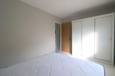 Quarto 01 de apartamento para alugar com 2 quartos, 51m² em Vila Nova, Novo Hamburgo