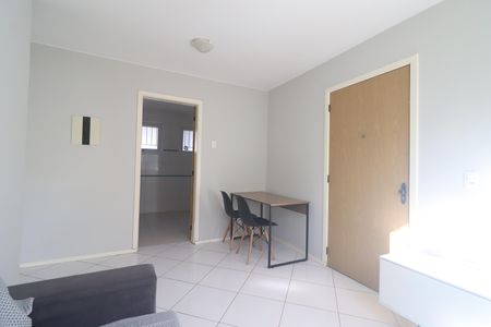 Sala de apartamento para alugar com 2 quartos, 51m² em Vila Nova, Novo Hamburgo