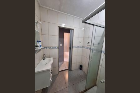 Banheiro Social de casa de condomínio para alugar com 2 quartos, 80m² em Santa Rosa, Niterói