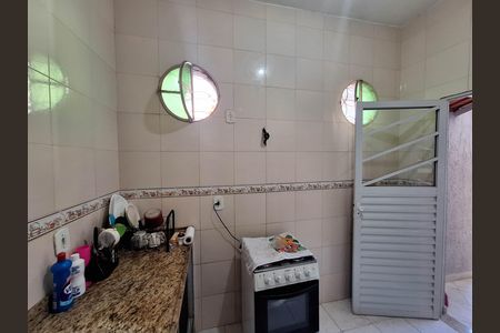Casa de condomínio para alugar com 80m², 2 quartos e sem vaga Casa de condomínio para alugar com 80m², 2 quartos e sem vagaCozinha