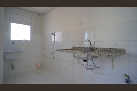 Apartamento à venda com 50m², 2 quartos e 1 vaga Apartamento à venda com 50m², 2 quartos e 1 vagaCozinha e Área de Serviço