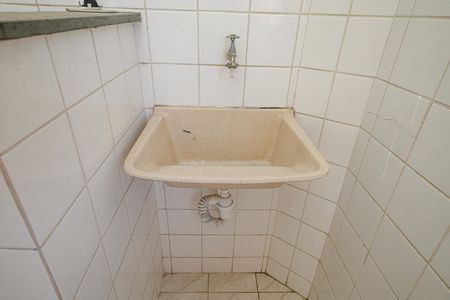 Apartamento para alugar com 45m², 2 quartos e 1 vaga Apartamento para alugar com 45m², 2 quartos e 1 vagaÁrea de Serviço