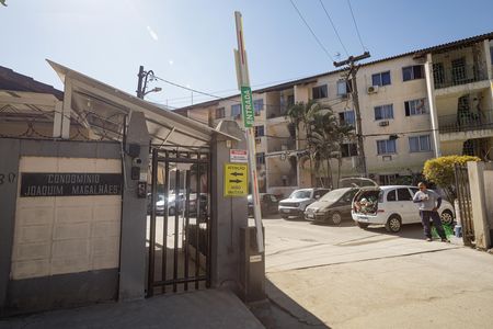 Apartamento para alugar com 45m², 2 quartos e 1 vaga Apartamento para alugar com 45m², 2 quartos e 1 vagaFachada