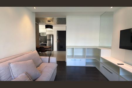 Apartamento para alugar com 2 quartos, 70m² em Vila Regente Feijó, São Paulo