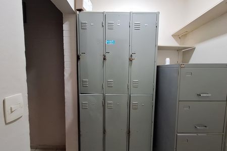 Corredor de casa à venda com 3 quartos, 156m² em Vila Assunção, Santo André