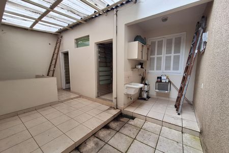 Casa à venda com 156m², 3 quartos e sem vagaÁrea de Serviço